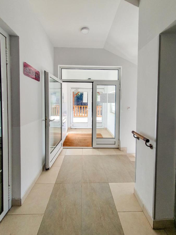 Apartman Cvejic - Suncani Apartmani Brzece Exterior photo